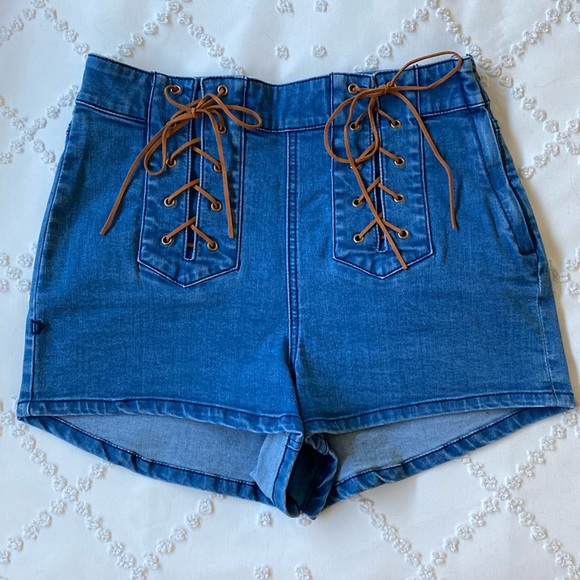 Somedays Lovin' Jerry Medium Lace-Up Denim Shorts - Picture 1 of 4